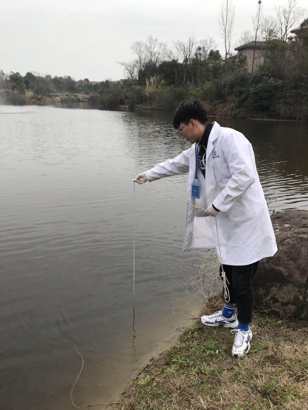 藍光觀嶺國際高爾夫會所的湖水、廢水、油煙檢測